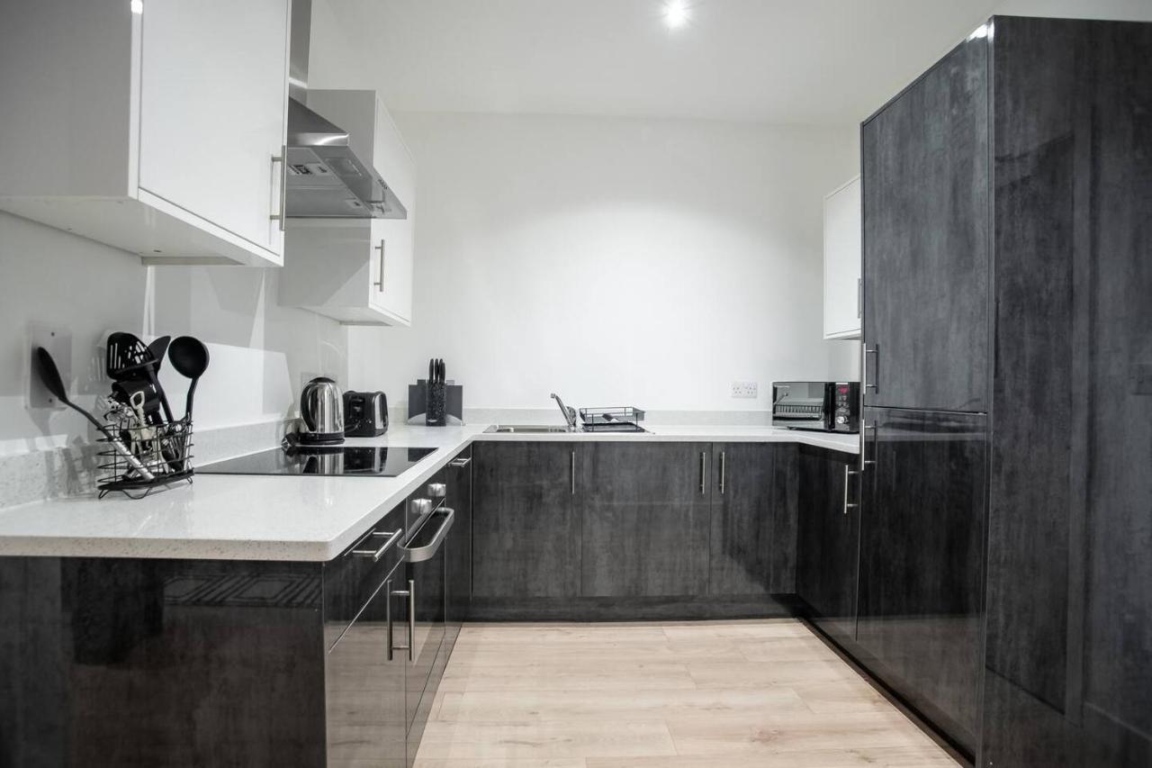 Bayard Apartments 2 Bedroom City Centre Apartment Peterborough Bagian luar foto