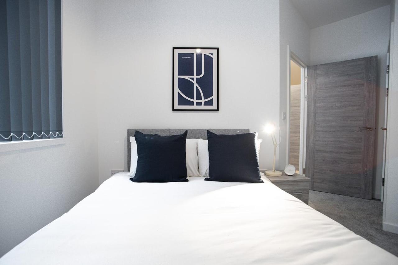 Bayard Apartments 2 Bedroom City Centre Apartment Peterborough Bagian luar foto